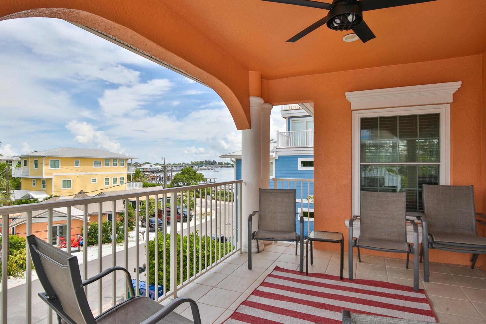 Hibiscus Hideaway B - Top Floor Unit Bradenton Beach Buitenkant foto