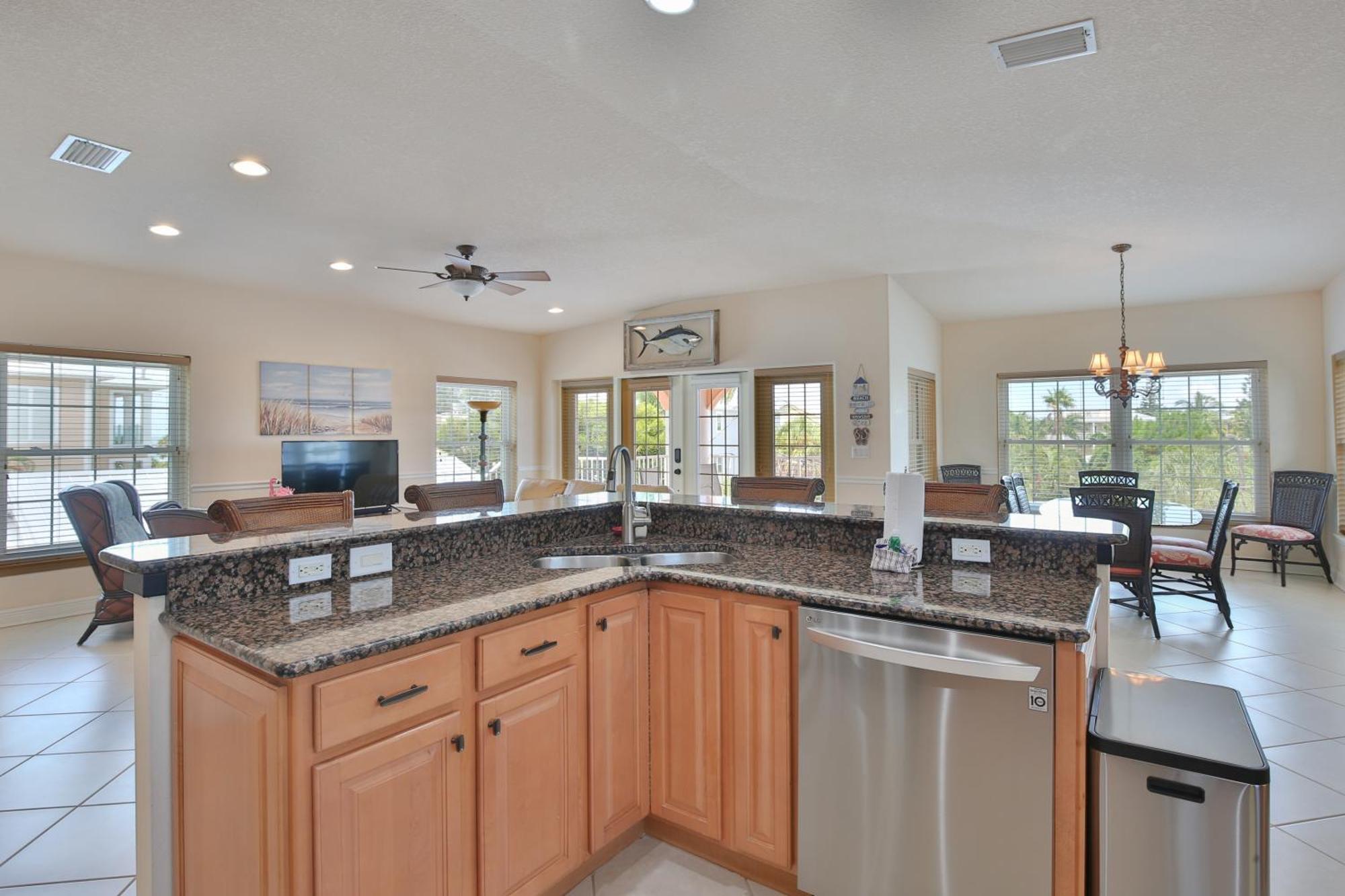 Hibiscus Hideaway B - Top Floor Unit Bradenton Beach Buitenkant foto